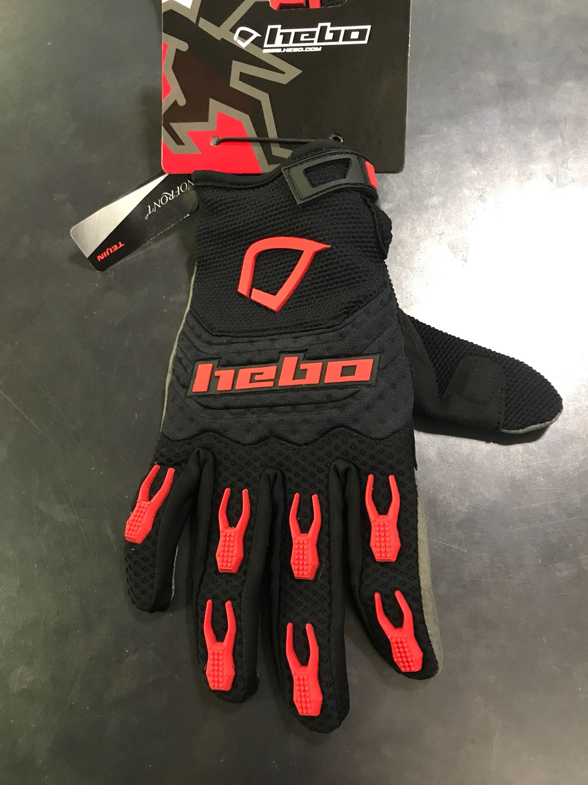 Guanto Baggy evo